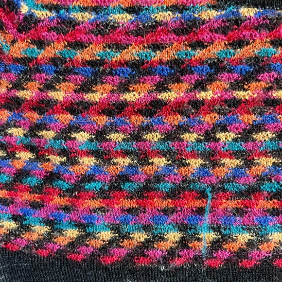 Kuna Baby Alpaca Knit Sweater made in Peru - SMALL - Very Soft! - Picture 5 of 11